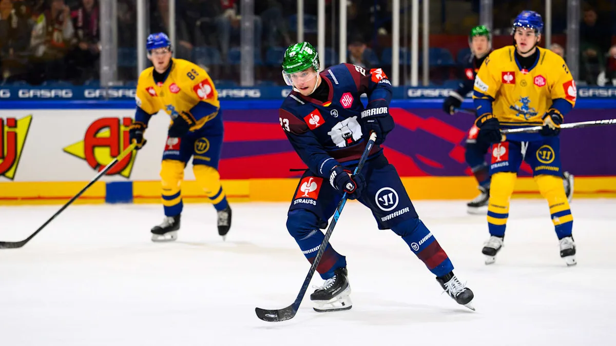 Eisbären-Saisonstart - Drei Talente schaffen den Sprung ins Meisterteam