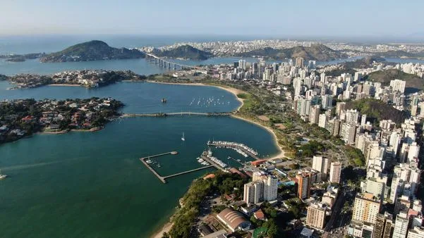Vitória é a cidade mais competitiva do Brasil pela primeira vez