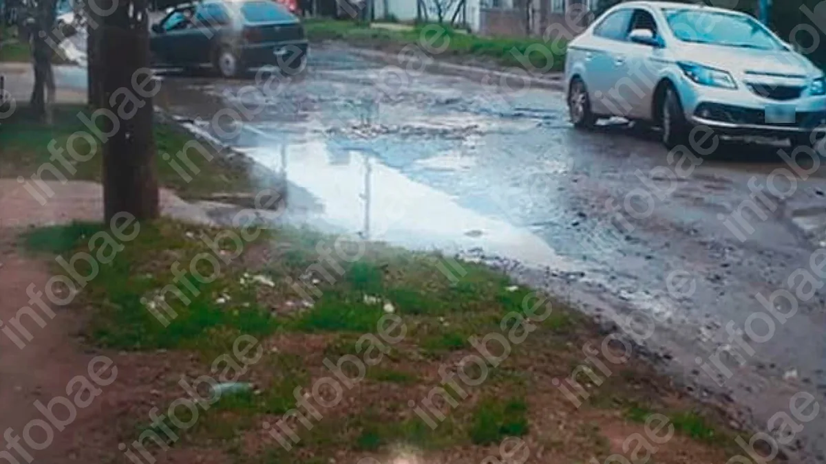 Se quebró una pierna al caer en un pozo tapado por agua cuando era menor: diez años después la Justicia condenó al municipio