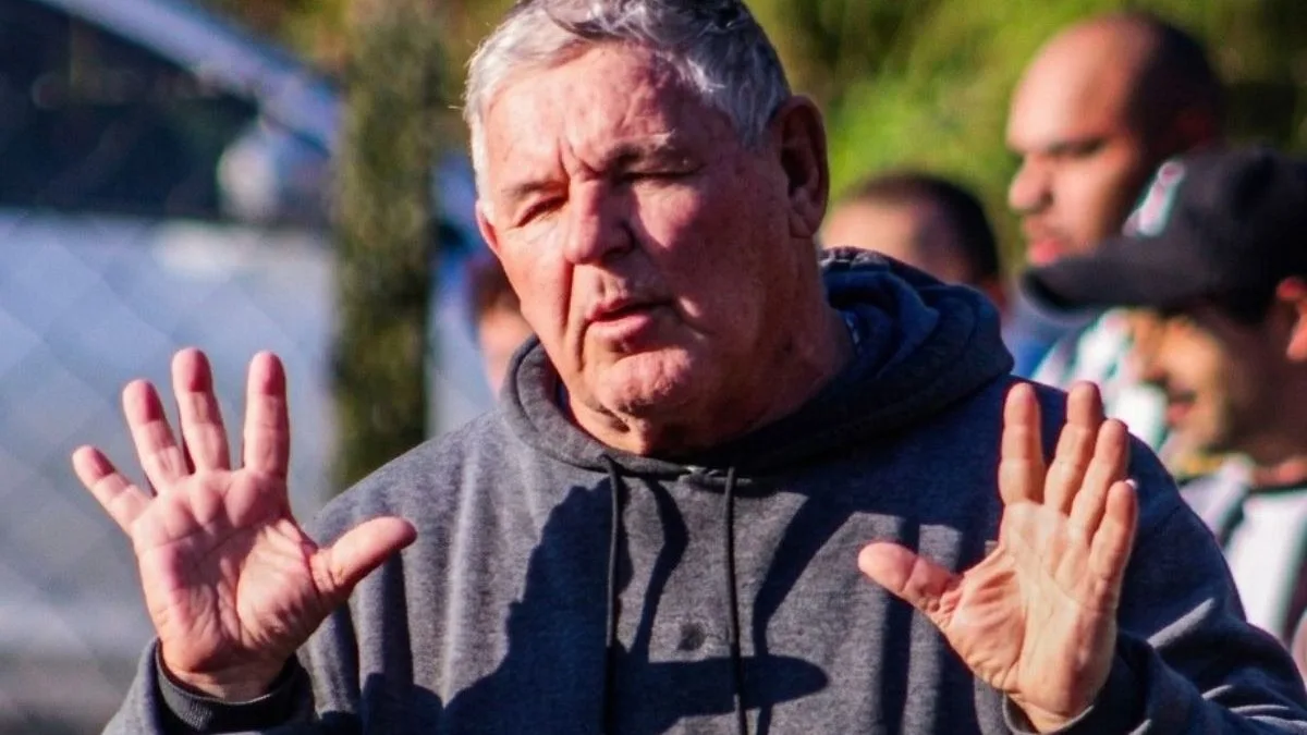 Morre Zeca Batoré, professor de futebol infantil com legado no futebol amador de SC