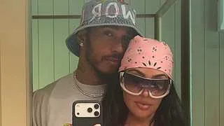 Las románticas vacaciones de Kim Kardashian y Lewis Hamilton junto a su familia