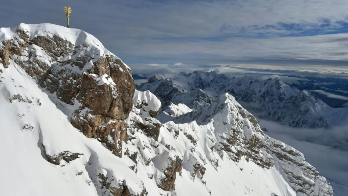 Einmal die Zugspitze sehen: 14-jähriger Ausreißer strandet in Bayern an Bahnhof