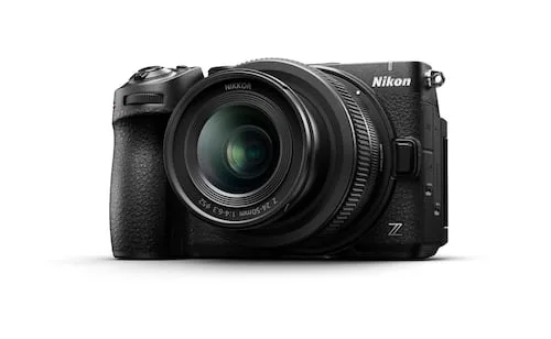 Nikon Z 5IIC llega con sensor de 24.5 MP y video en 4K; conoce sus características
