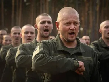 Ukraine grapples with a shortage of troops at the front after over 4 years of war