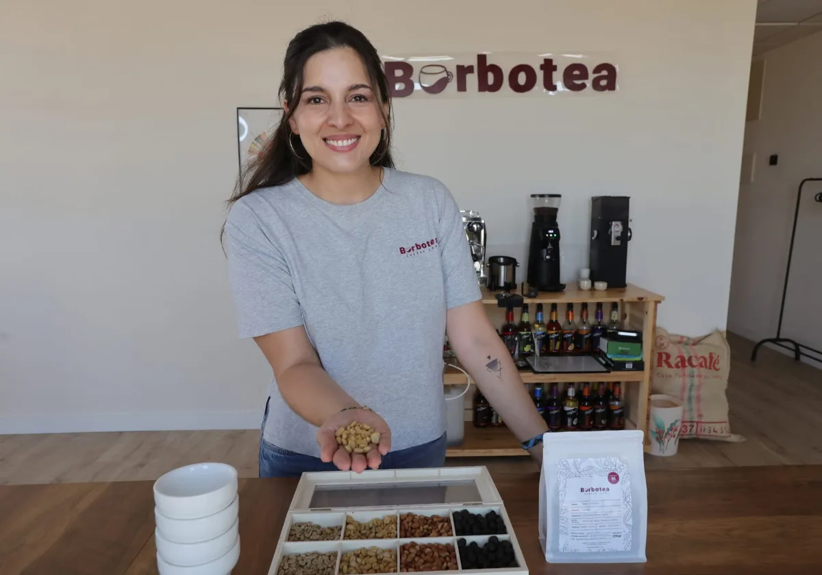 Natalia Serrano, experta en café de especialidad: «El torrefacto puede llegar a ser cancerígeno»