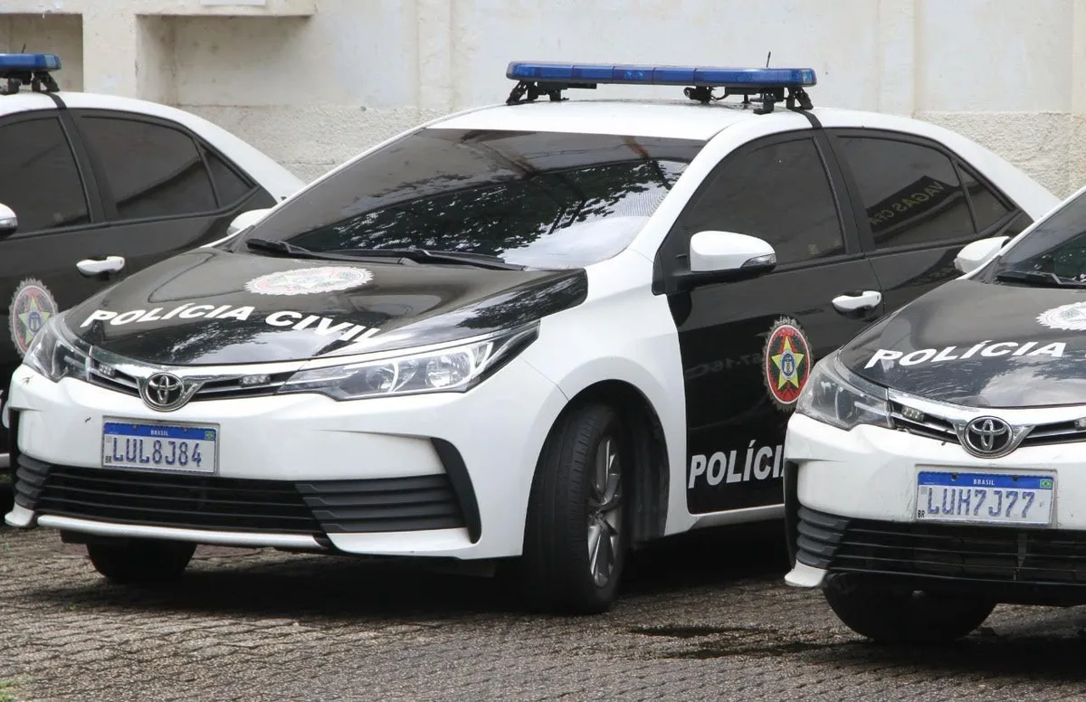 Operação mira grupo ligado ao CV envolvido em sequestros-relâmpago no Rio; entenda