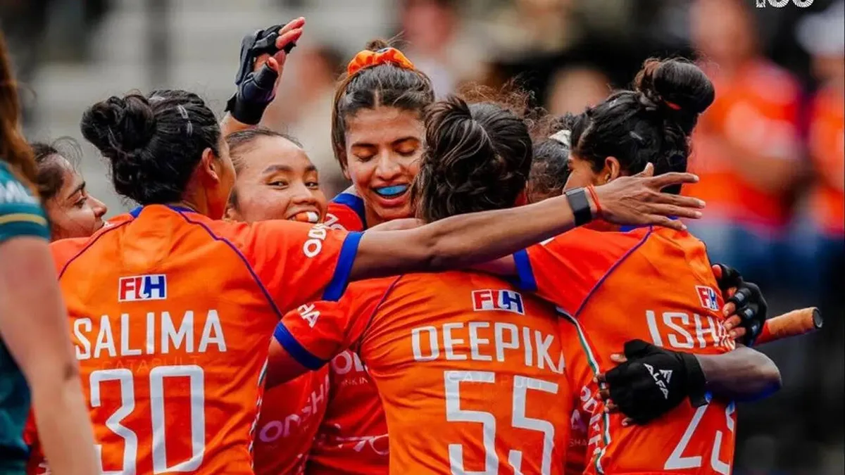 Hockey World Cup: Unbeaten India eye second round as desperate England stand in way