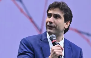 Galípolo: Falta de controle em precatórios “premia comportamentos indesejados”