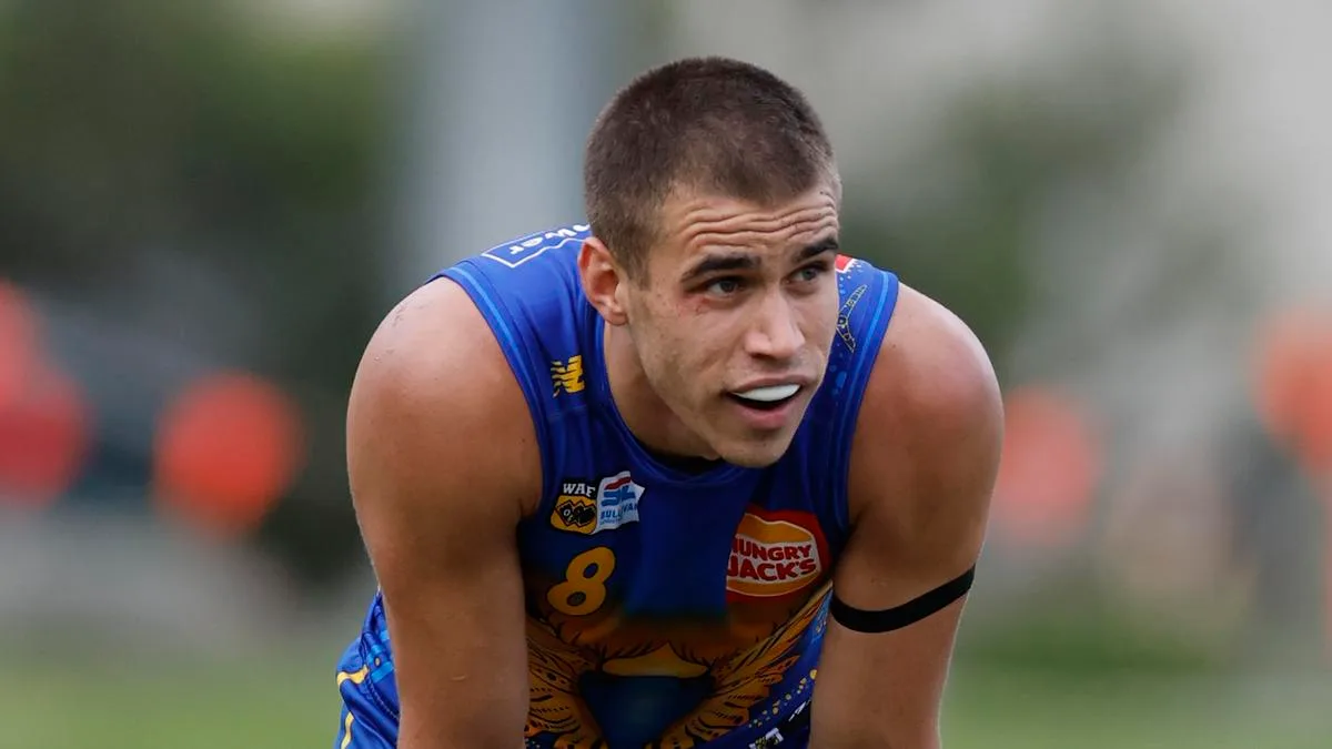 West Coast midfielder Elijah Hewett racing to be fit for final round clash against Hawthorn