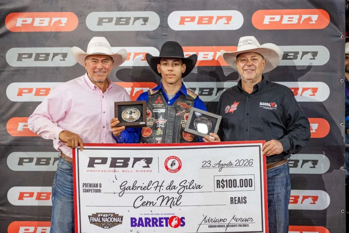 Mineiro de 19 anos é campeão da etapa Barretos da PBR Brazil
