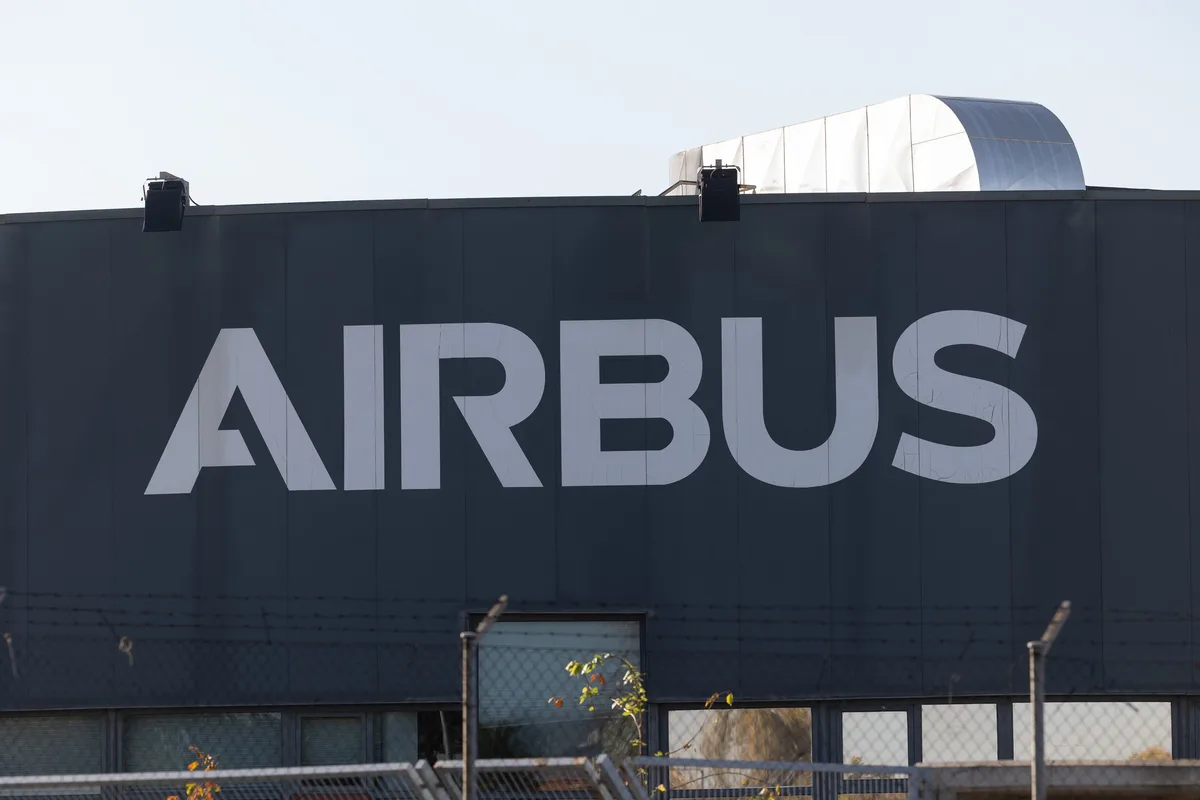 Airbus pide una pausa en la mediación para analizar el conflicto e invita a todos los sindicatos a negociar