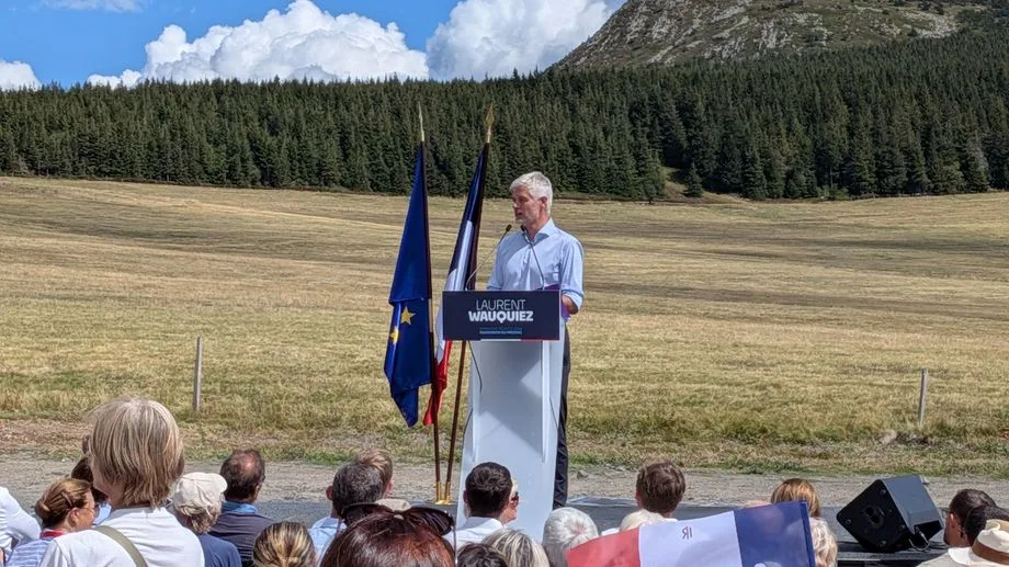 Au Mont Mézenc, Laurent Wauquiez appelle une nouvelle fois au rassemblement de la droite pour la présidentielle