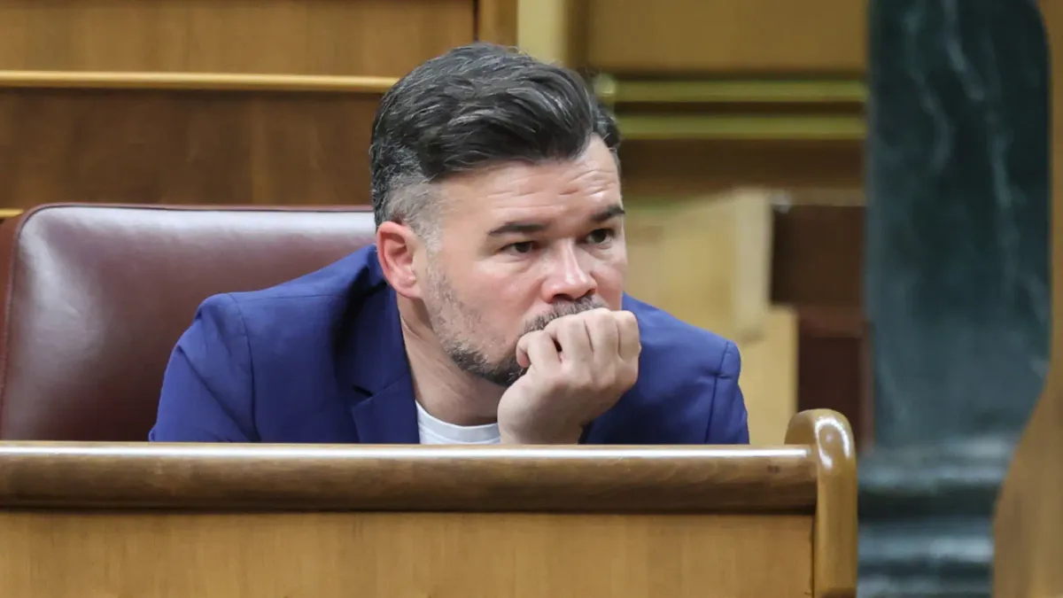 Rufián se disculpa por el "ridículo" de la izquierda y pide el voto "aunque sea desilusionado o cabreado" el 29N