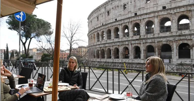 Coliseu de Roma declarado "zona vermelha"