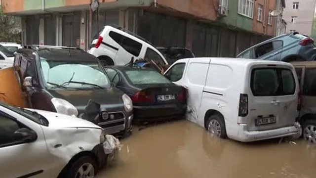 Tote bei Überschwemmungen in Istanbul