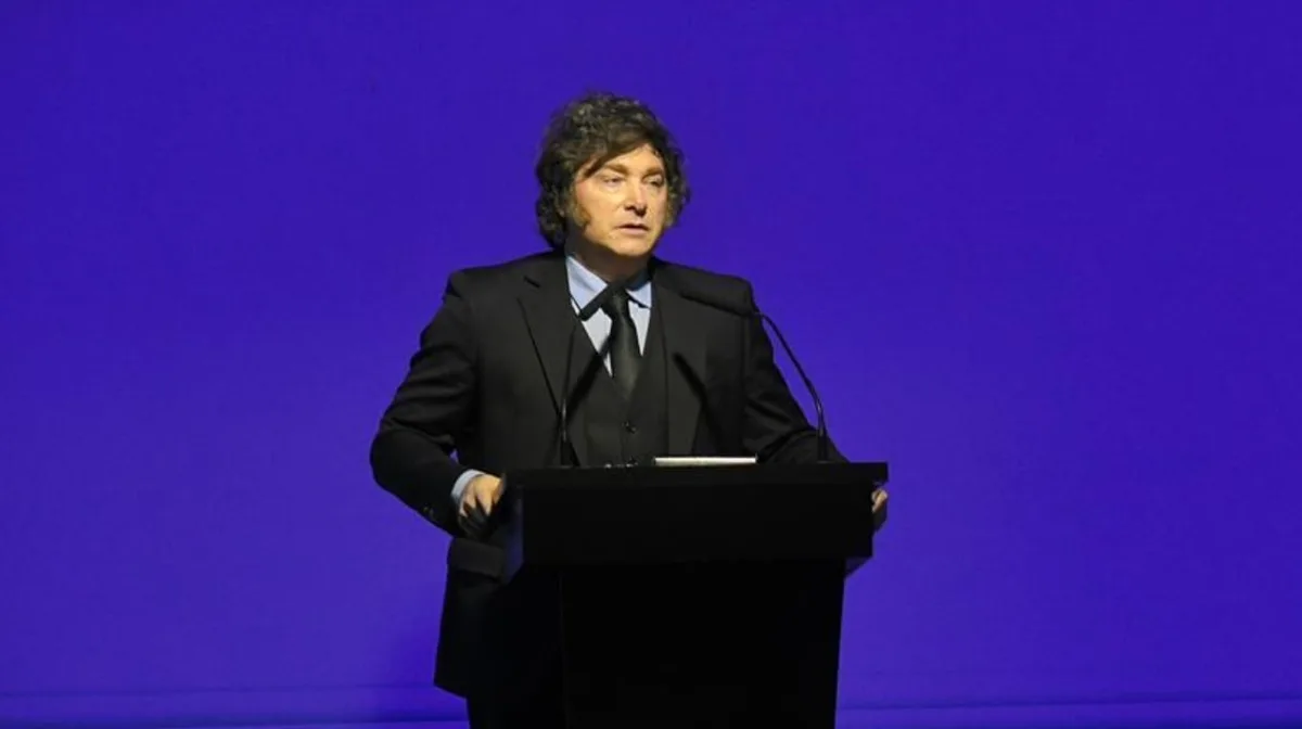 Milei encabezó un congreso internacional de automovilismo: “La Argentina cumple con las condiciones para volver a recibir a la F1″