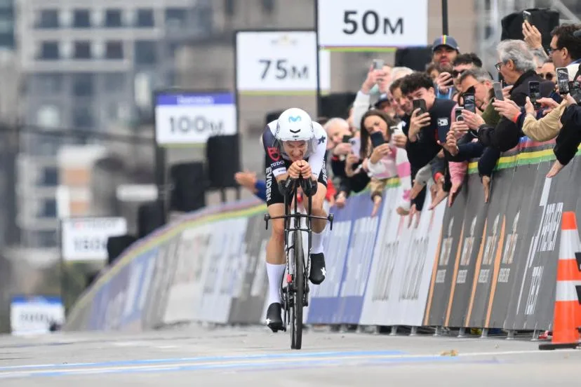 Le doublé mondial de Marlen Reusser, une spécialiste du contre-la-montre qui ne s'entraîne « pas beaucoup » sur son vélo de chrono