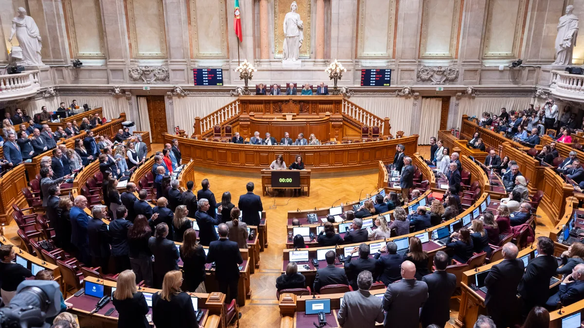 Parlamento aprova na generalidade reforma da justiça administrativa