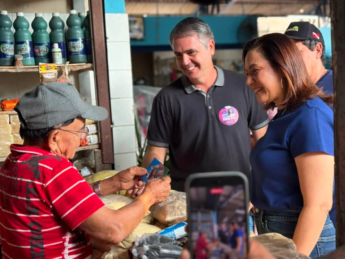 Em visita com Mailza, Marcus Alexandre destaca importância dos mercados para produtores de Rio Branco
