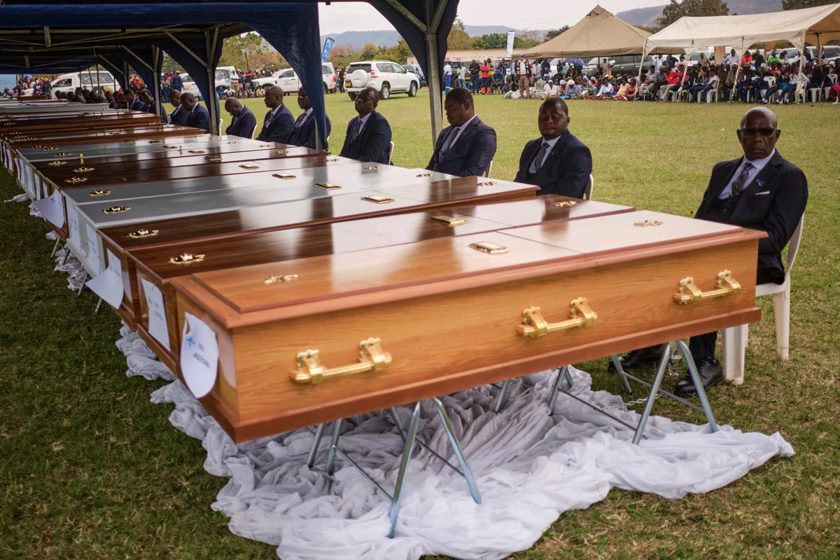 Capsized ferry in Zimbabwe kills 72 people