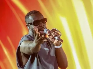 Gims, Zazie, Obispo… Un concert caritatif à destination des incendies de l’été se tiendra à Bordeaux jeudi soir