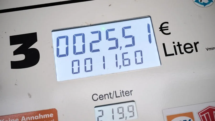 Teures Tanken und Heizöl: Inflation steigt erstmals seit Ende 2023 über drei Prozent