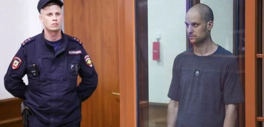 Evan Gershkovich über seine Festnahme: »Mein Informant drückte mir Papiere in die Hand – und plötzlich fing der Raum an zu schwanken«