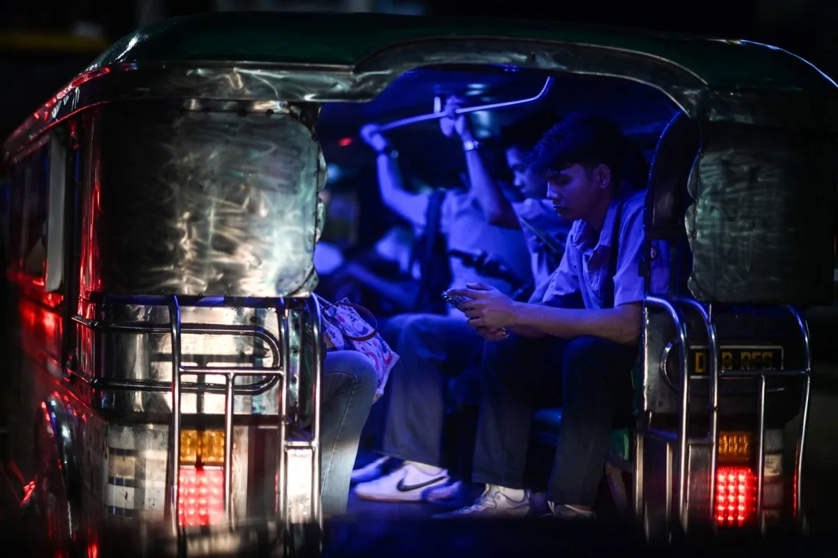 Philippine’s lower house approves bill restricting minors’ social media access