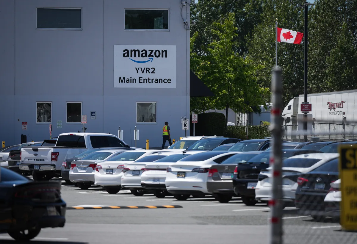 Group of B.C. Amazon workers tries to decertify union on verge of securing historic agreement