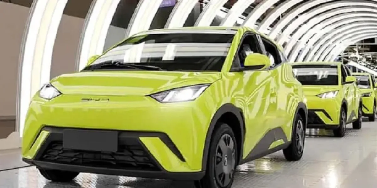 Teto solar que carrega carro elétrico? Fornecedora da Tesla inova com vidro fotovoltaico