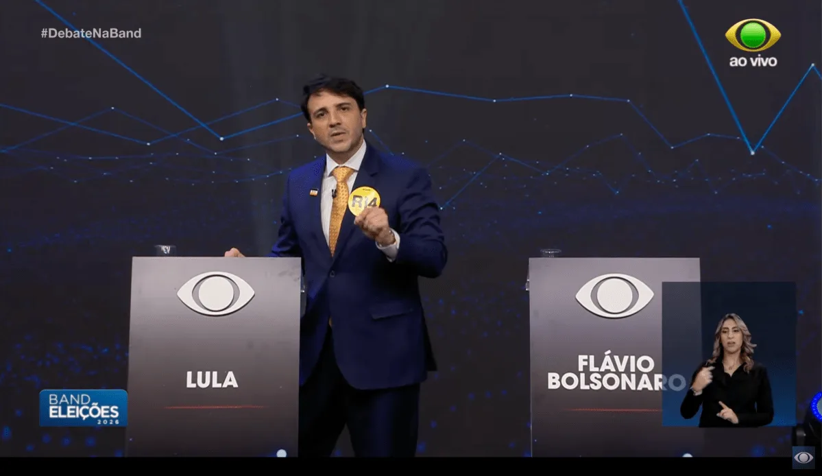 Debate: candidatos miram em Lula no 1º bloco após ausência do petista
