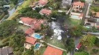 Voo internacional da Azul enfrenta forte turbulência, 4 passageiros sem cinto ‘saem voando’ e sofrem diversas lesões