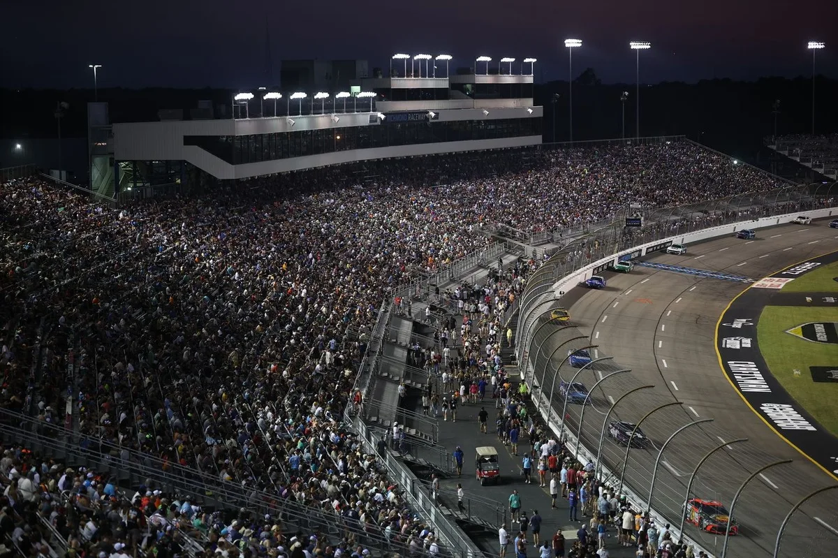 Motorsport.com transmite NASCAR em Richmond; saiba horários e como assistir