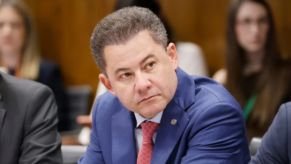 Polícia Federal investiga Cezinha de Madureira por negociar influência no STF