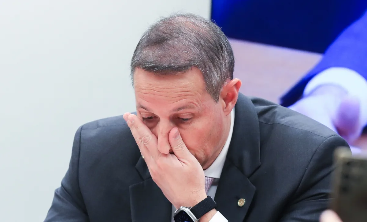 Faltas de Derrite na Comissão de Segurança Pública devem ser comemoradas