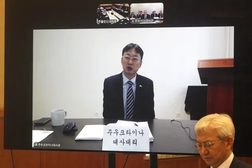 주우크라 대사대리 "北포로 송환, 언제 공개할지 논의도 안했다"