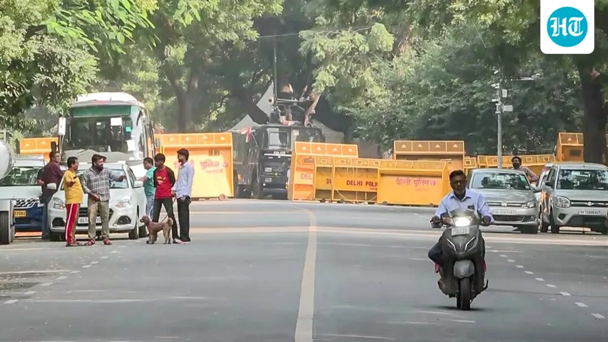 Delhi Jantar Mantar protest (Oct 10): What's open, what's closed? Metro, trains, liquor shops hit