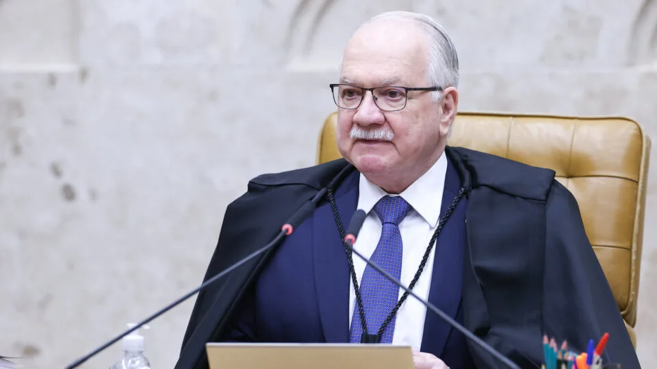 Fachin adia julgamento que definirá sucessão no governo do RJ