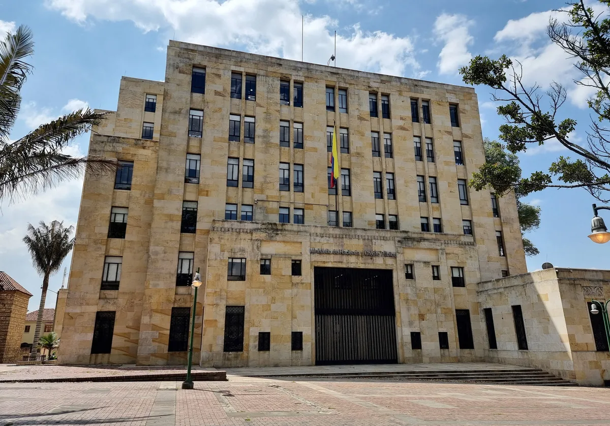 Director de Crédito Público del Gobierno Petro fue declarado insubsistente por crisis en las finanzas públicas: más cambios en el Ministerio de Hacienda