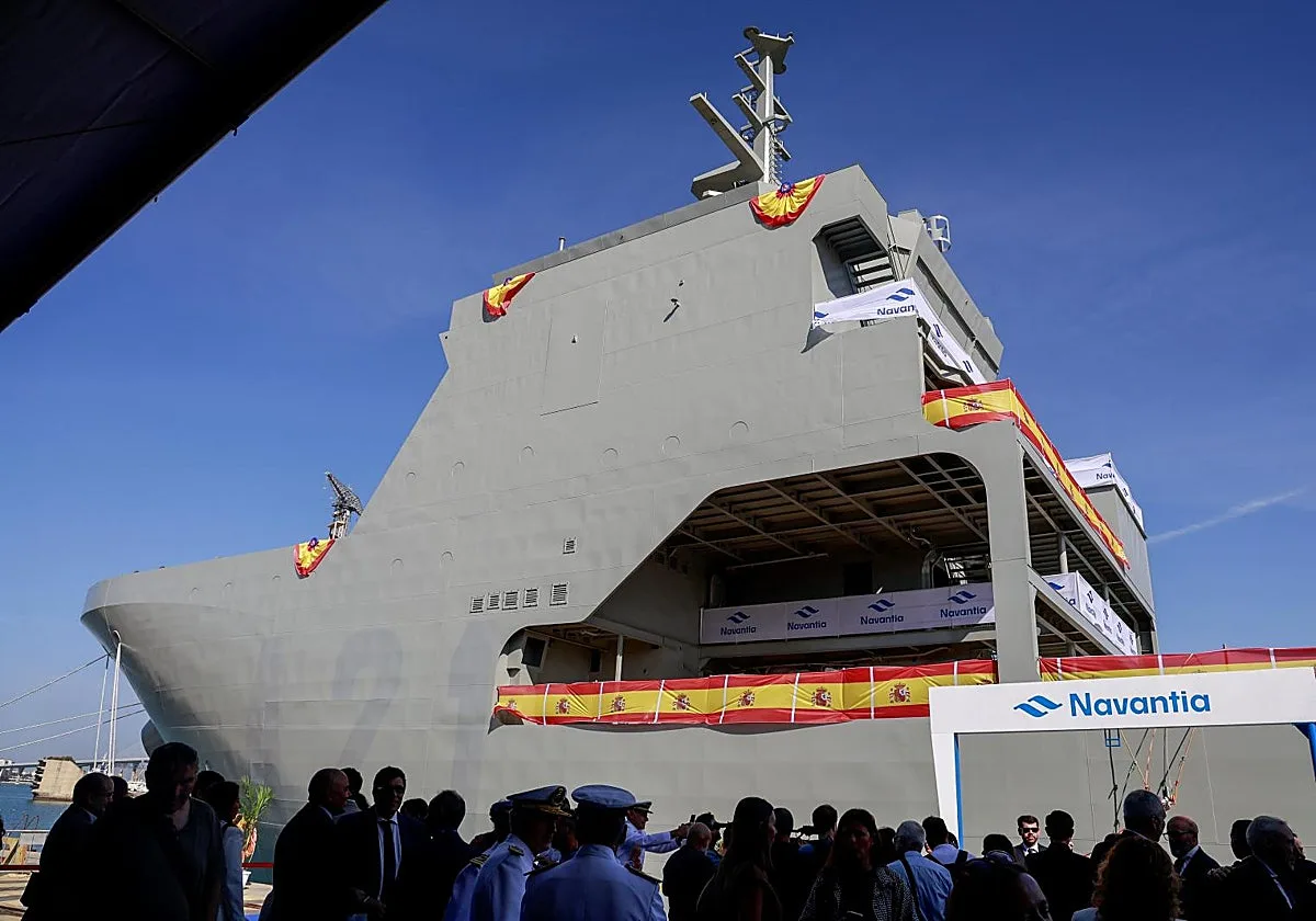 Poseidón: la «navaja suiza» de la Armada para apoyar el despliegue de los submarinos S-80