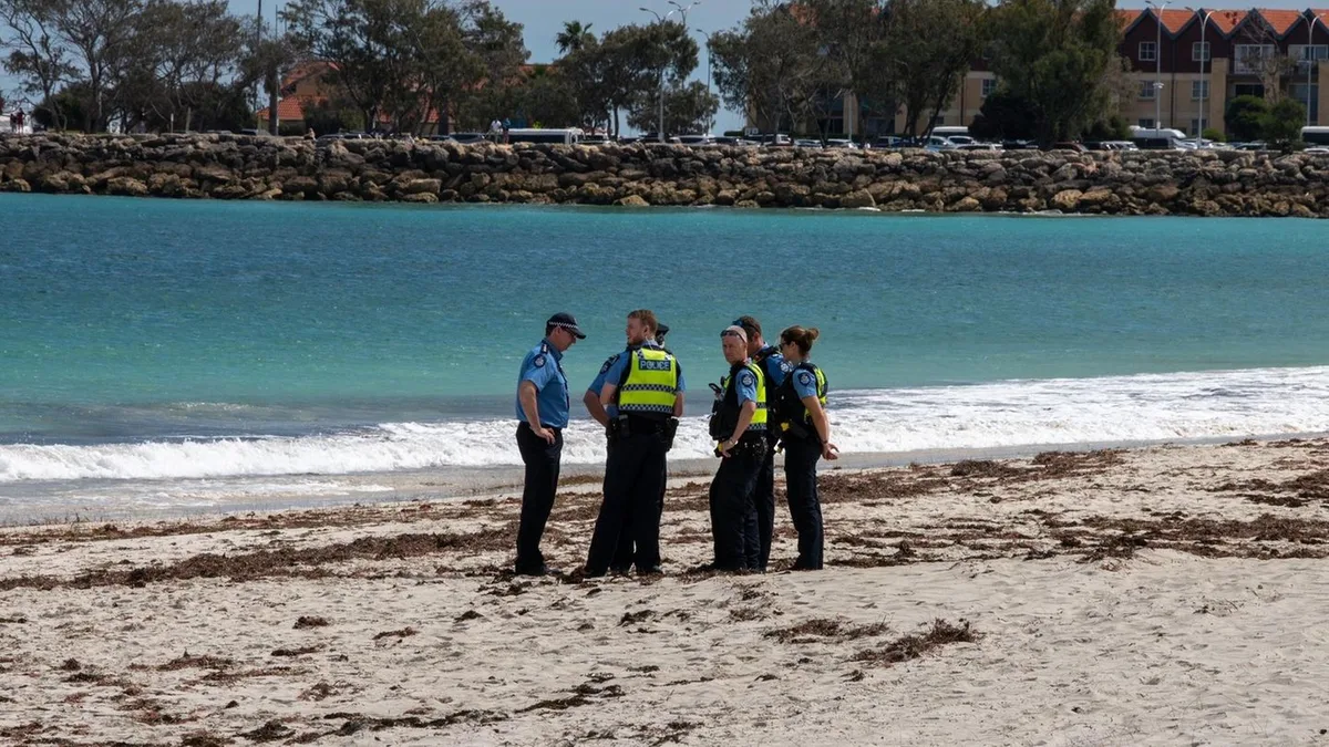 Westaustralien: „Wie einen Fisch herumgeschleudert“: Schwimmer stirbt bei Haiattacke