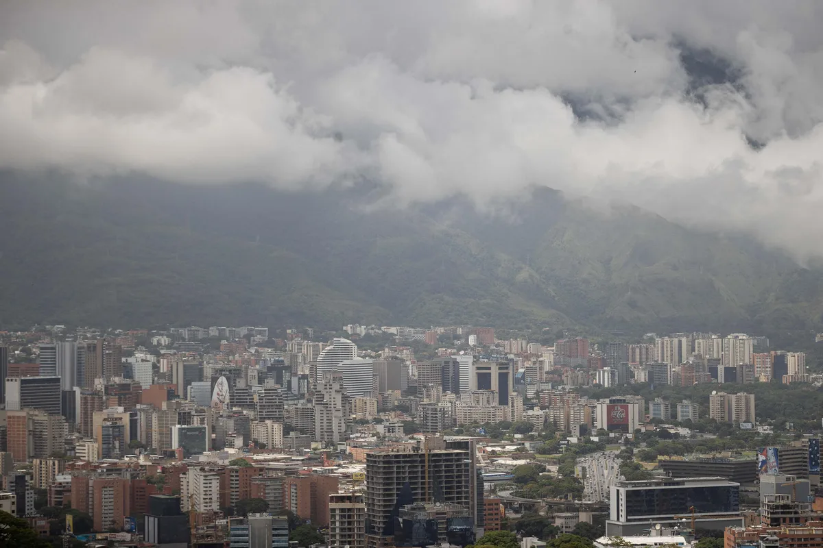 Inameh prevé lluvias acompañadas con descargas eléctricas en varios estados de Venezuela este #24Ago