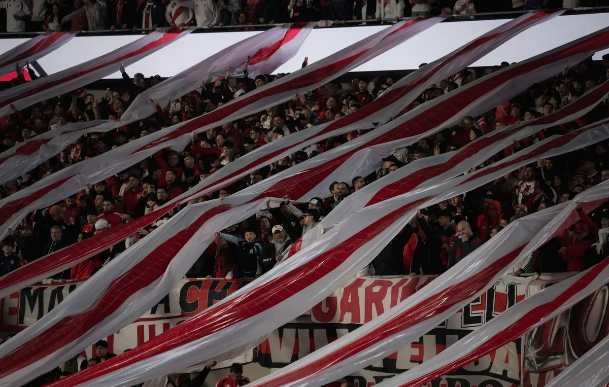 Murió un hincha de River en el Monumental tras la eliminación en la Copa Sudamericana
