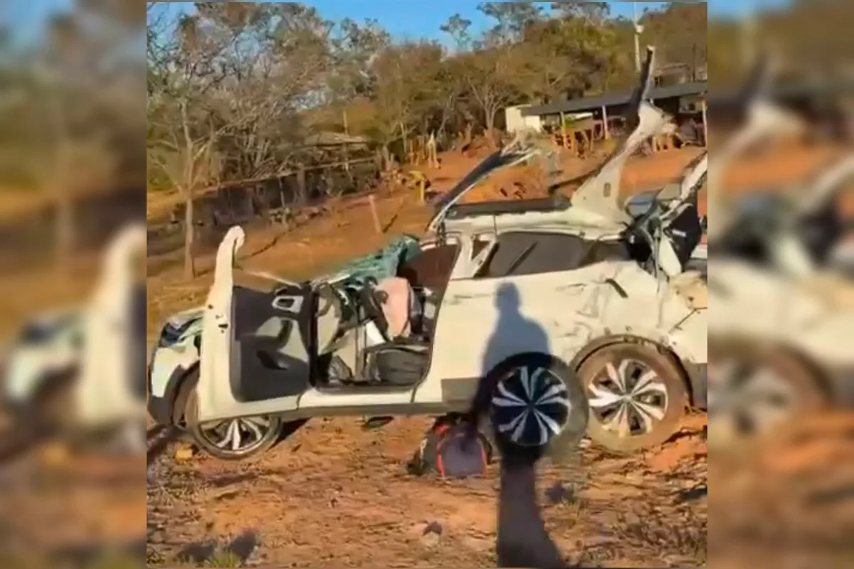 Alto Paraíso: cinco pessoas ficam feridas e vaca morre em acidente