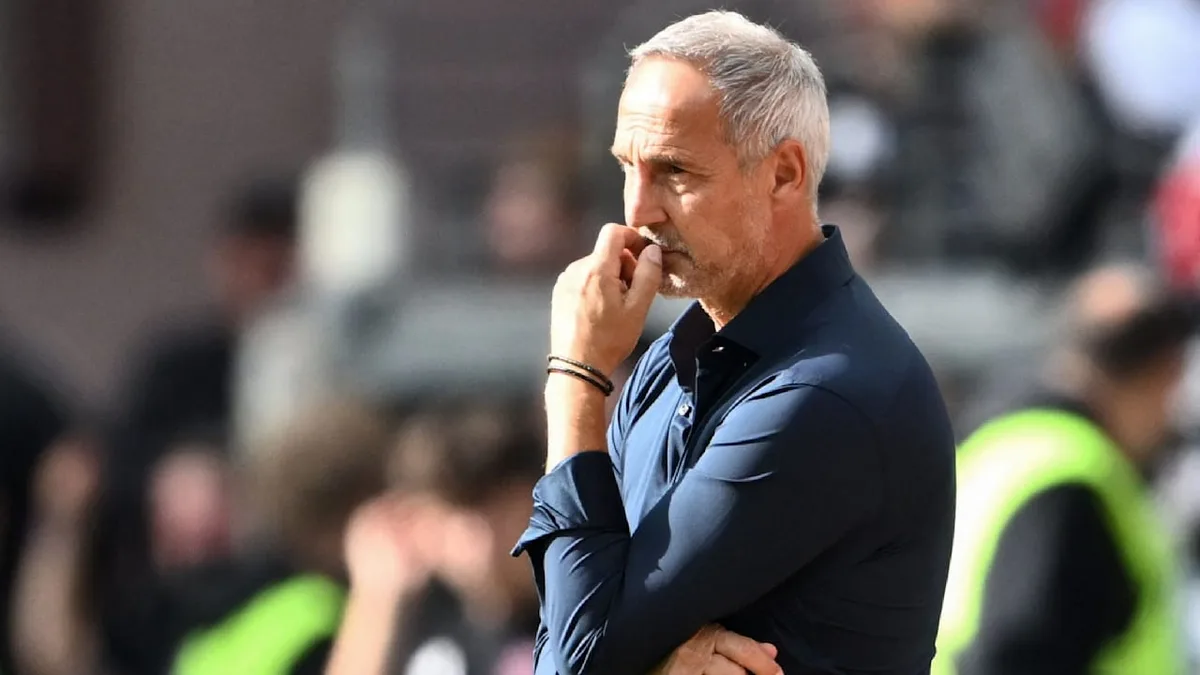 „Zu wenig professionell“ - Hütter stinksauer auf Eintracht-Stars!