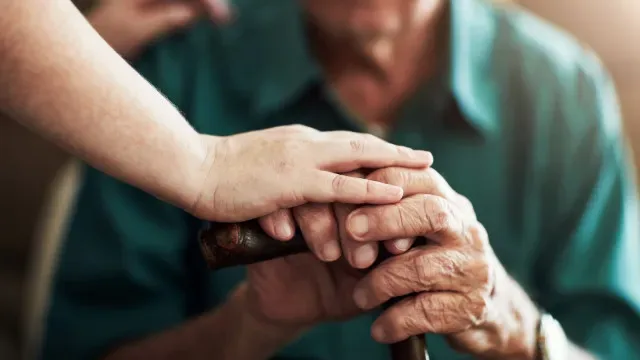 Alzheimer: Quais podem ser os sinais de alerta? Quando procurar ajuda?