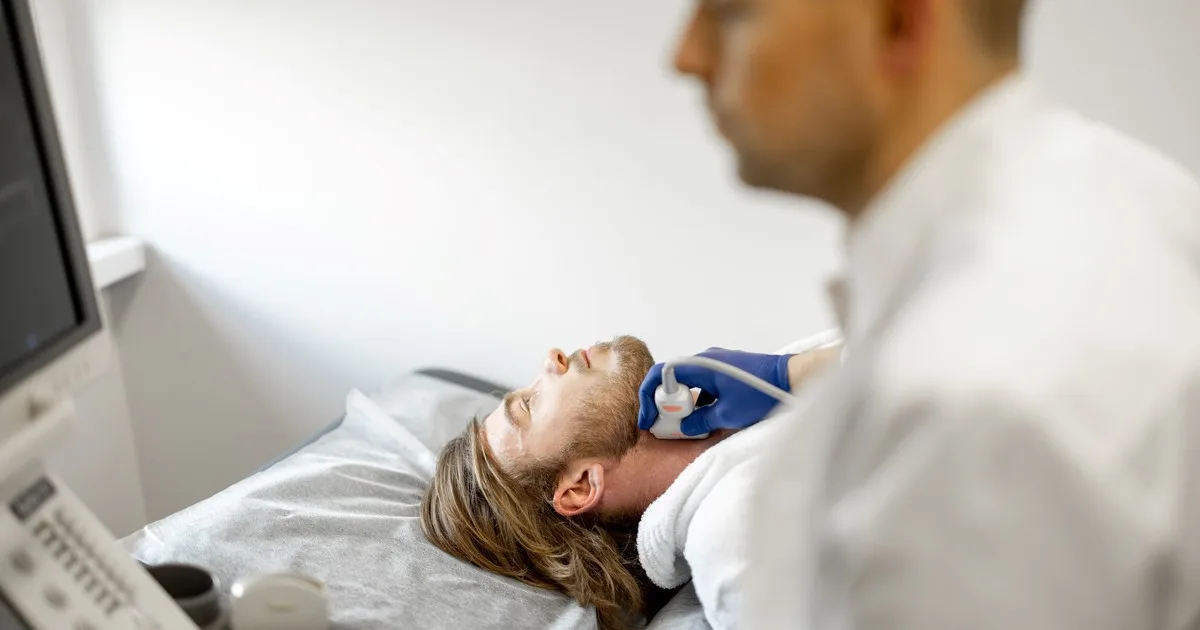 Las placas en las arterias aparecen muy temprano: cómo detectarlas para prevenir infarto y ACV