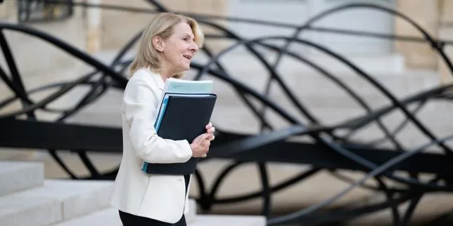 « Le modèle culturel français est menacé, y compris dans ses actions qui marchent bien, et la ministre Catherine Pégard est aux abonnés absents »