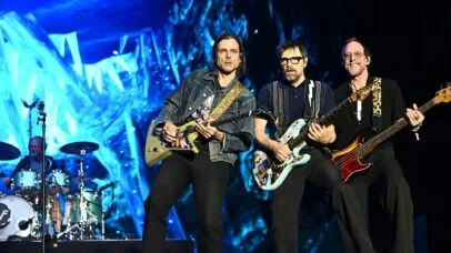 Weezer ganhará filme com estreia nos cinemas em 2027, confirma guitarrista