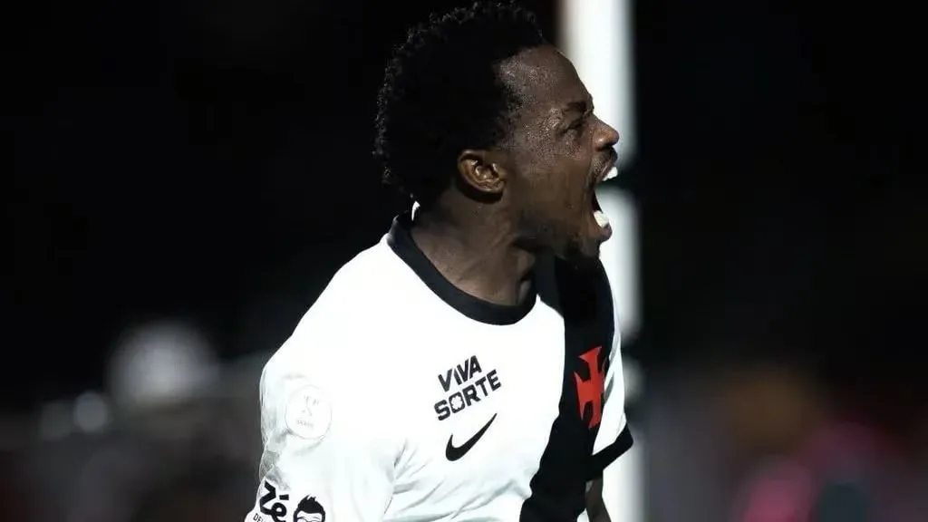Copa do Brasil: Vasco bate Vitória e vai à semifinal pela 3ª edição seguida